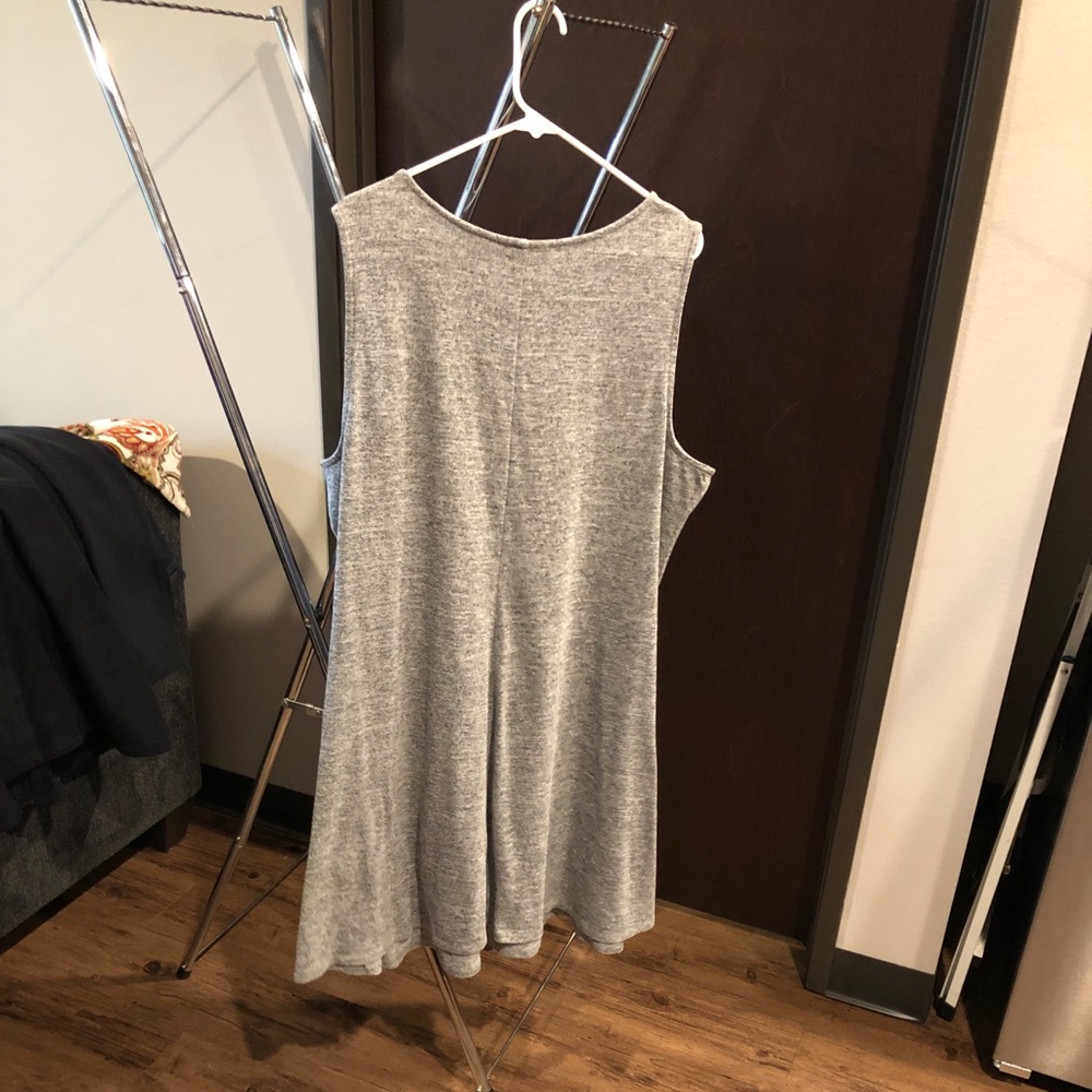 Jennifer Lopez Crisscross Grey Dress 3x